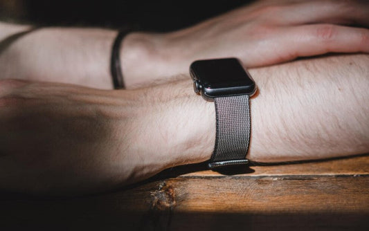apple watch kordonu nasıl takılır